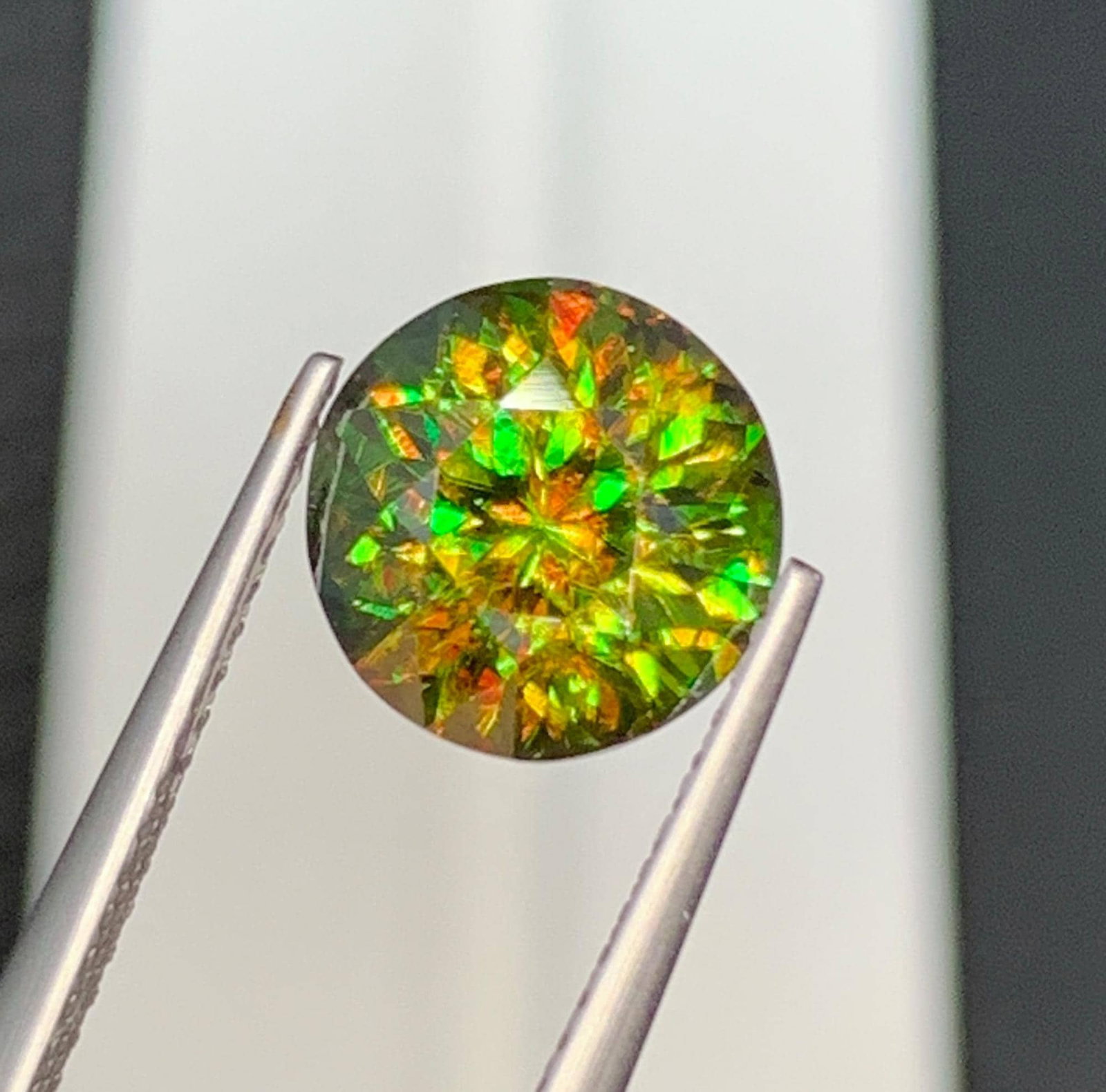 Natural Chrome Sphene Titanite Gemstone: 3.10 Carat Round Cut June Birthstone - 5