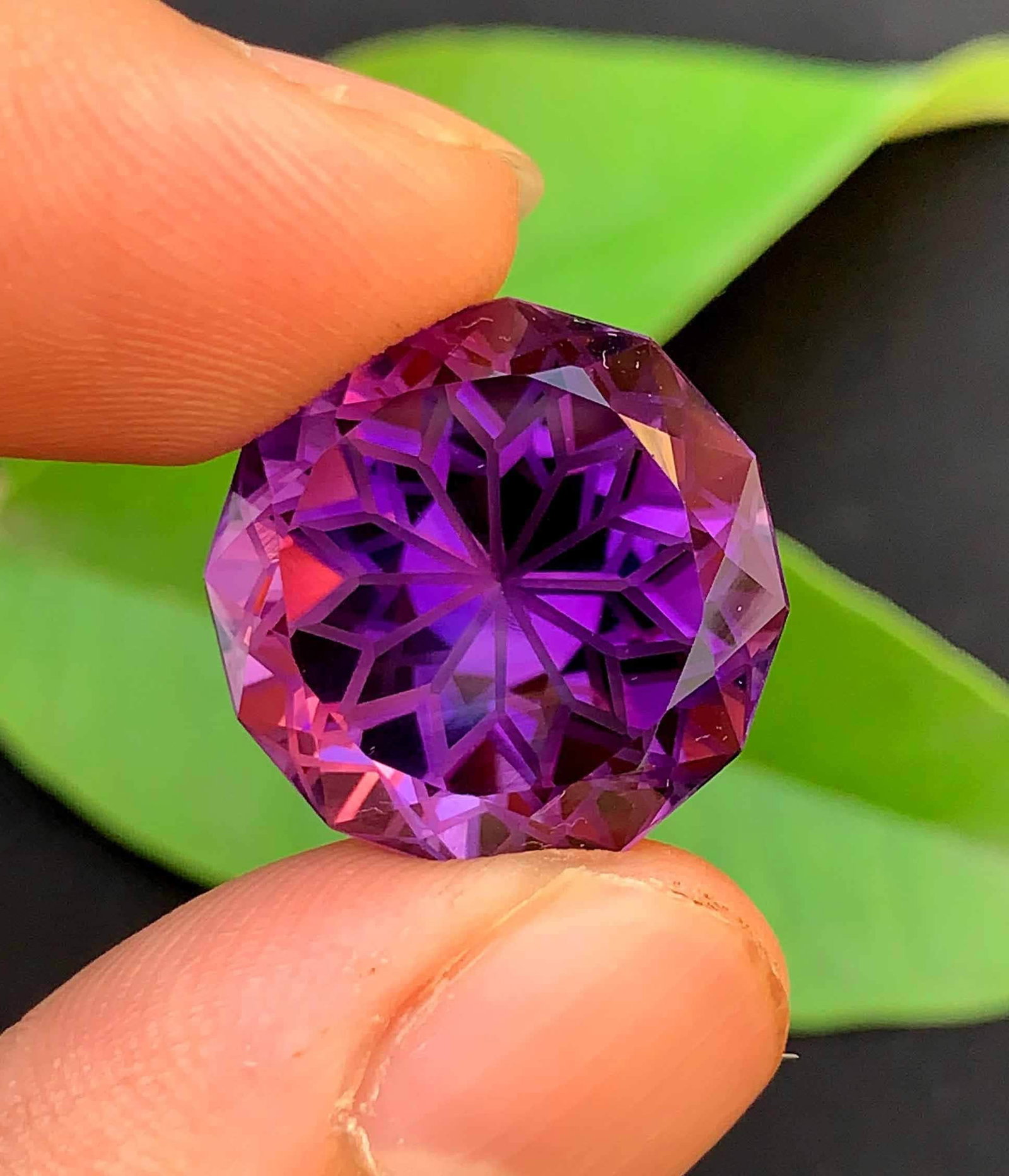 Flower Cut Amethyst Gemstone: Natural February Birthstone, 21.15 Carats: Title: Flower Cut Amethyst Gemstone: Natural February Birthstone, 21.15 Carats Description: Gemstone: Amethyst Carat weight: 21.15 Natural Amethyst Gemstone, Precision Flower Cut Amethyst Gemstone, Pe