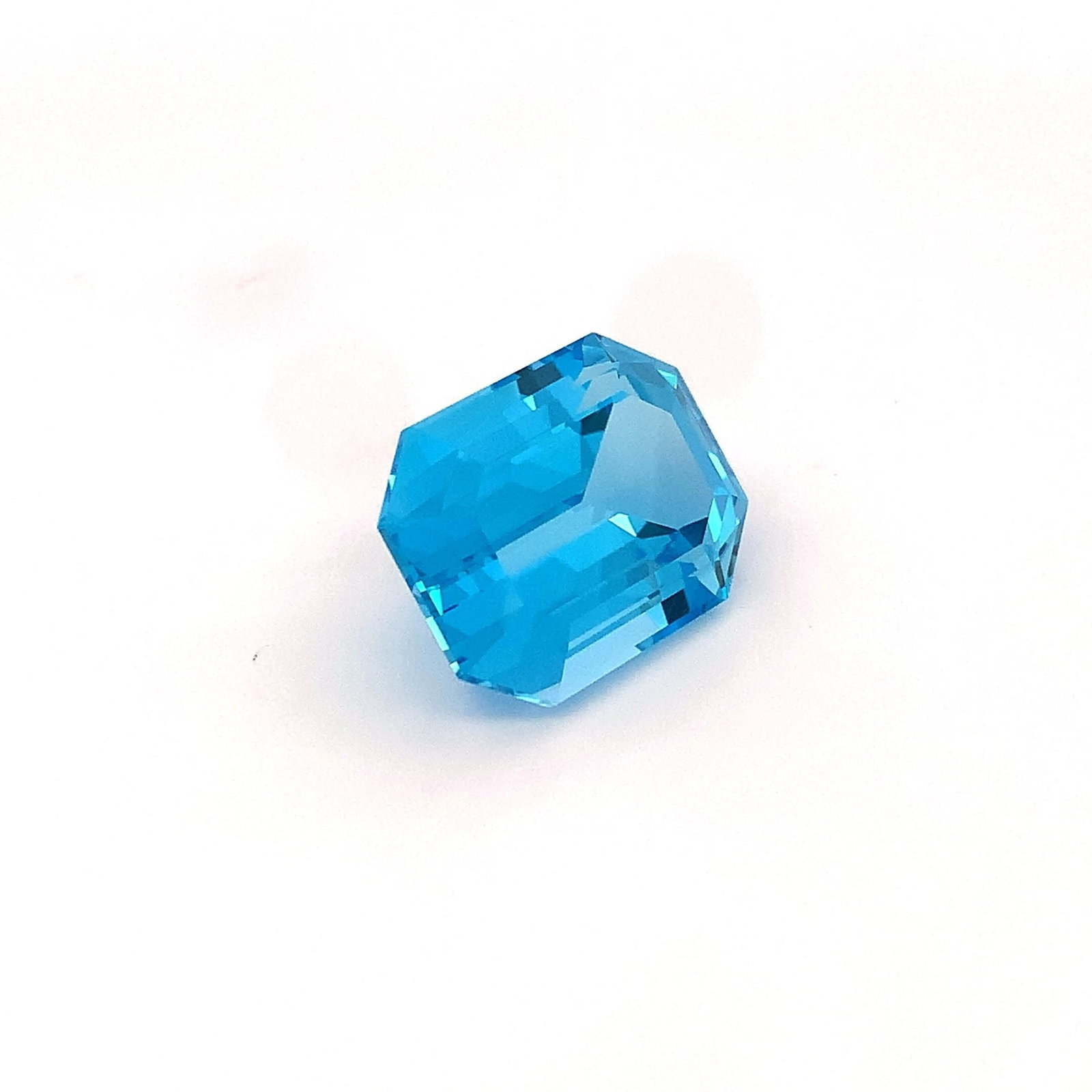 Swiss Blue Topaz Gemstone, Natural Loose Gemstone, Emerald Cut, November Birthstone : 35.36 Carat - 15