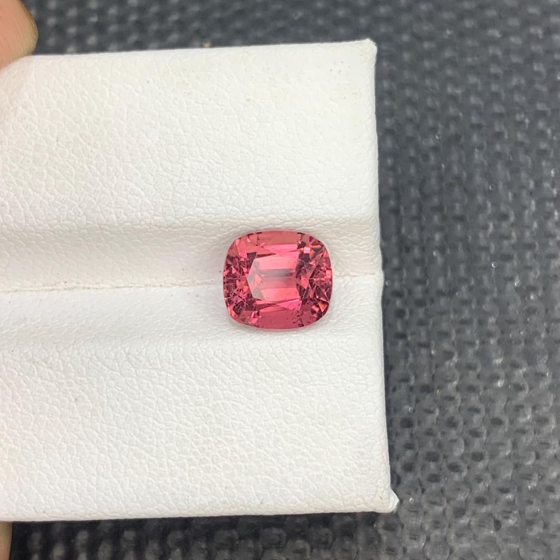 Hot Pink Tourmaline Gemstone Faceted Cushion CutFrom Afghanistan - 2.685 Carat: Title: Hot Pink Tourmaline Gemstone Faceted Cushion CutFrom Afghanistan - 2.685 Carat Description: Gemstone: Tourmaline Carat weight: 2.685 : • Weight : 2.685 carat • Dimension : 8*7.3*6.5