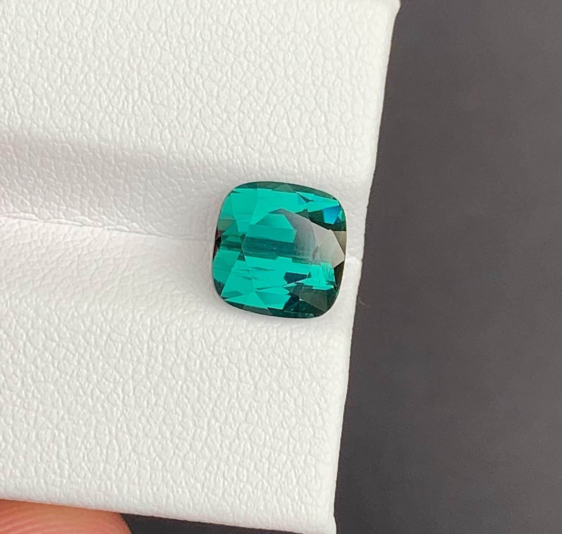 Cyan Blue Tourmaline Gemstone: Natural October Birthstone, Africa (2.73 CT) - 6