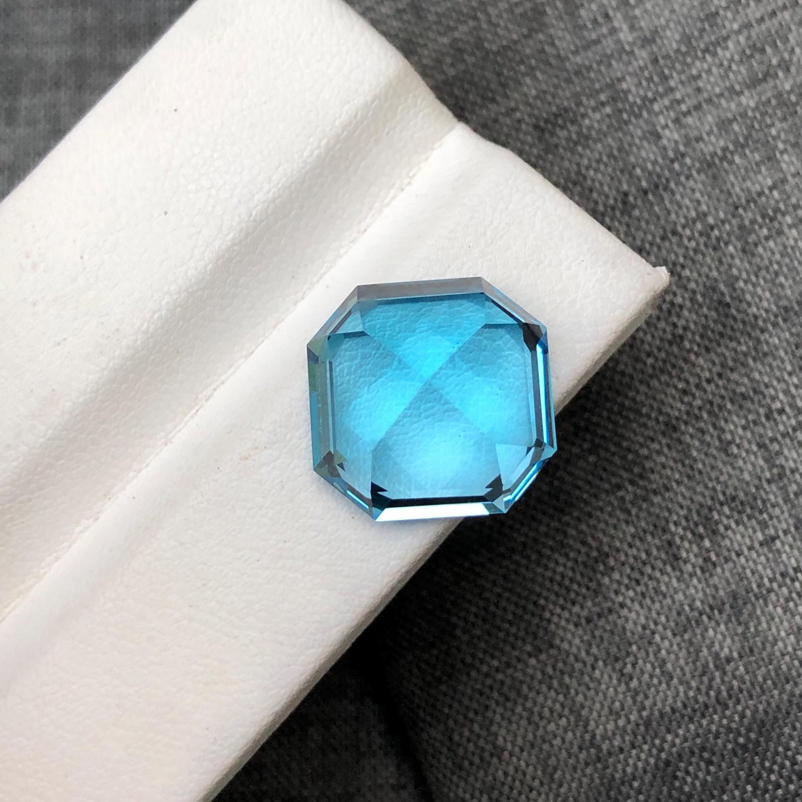 16 Carat Swiss Blue Topaz Loose Gemstone Asscher Cut November Birthstone - 9