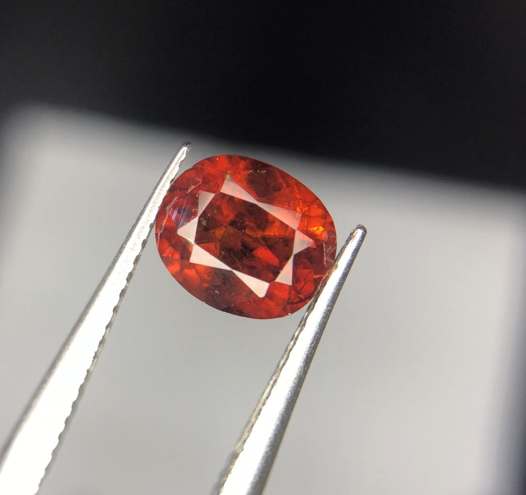 Rare Orangish Brown Bastnasite Gemstone: Oval Cut, 0.85 Carat - 4