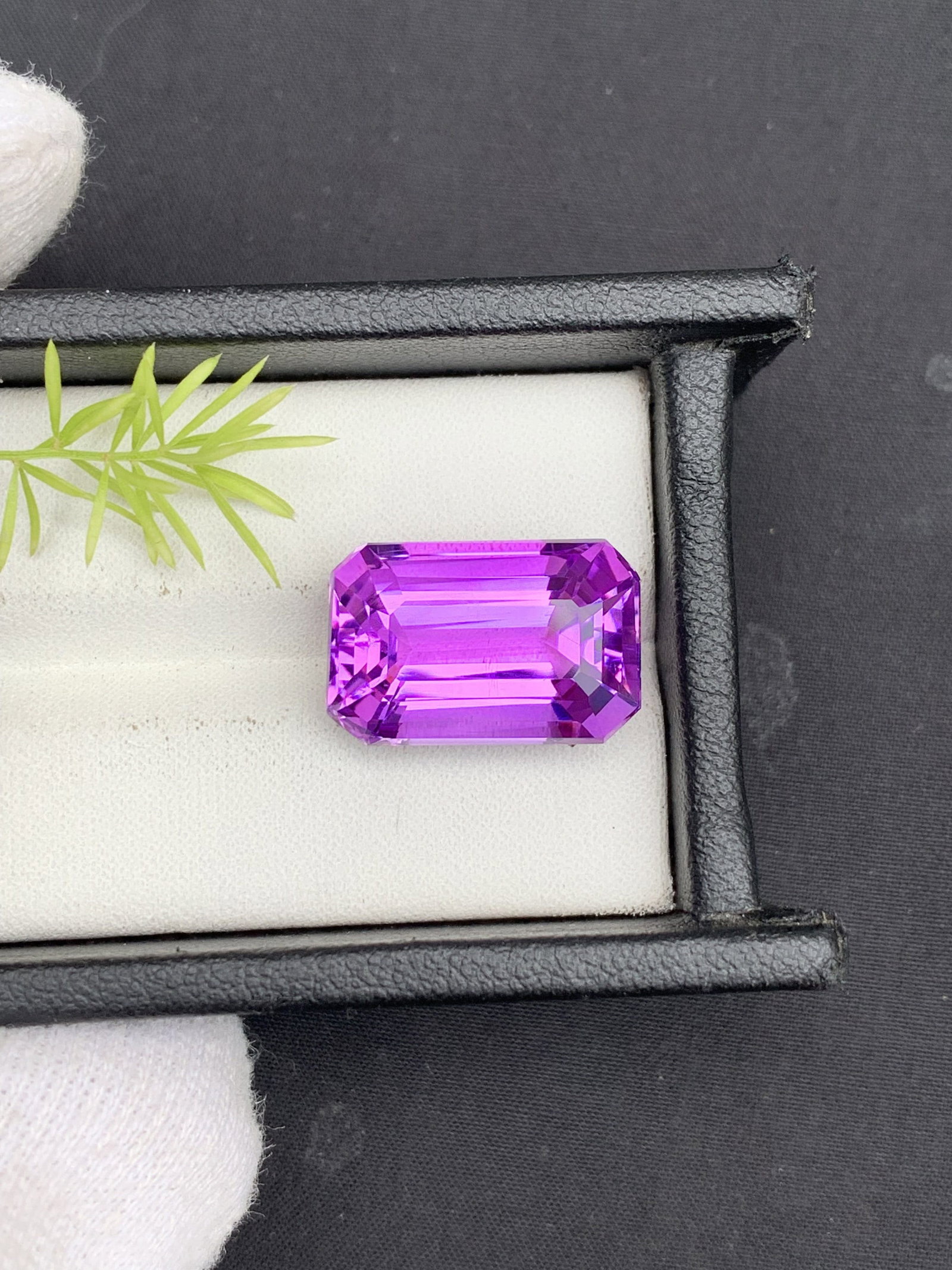 Emerald Cut Amethyst Gemstone: Natural Loose Stone, 14.70 Carats: Title: Emerald Cut Amethyst Gemstone: Natural Loose Stone, 14.70 Carats Description: Gemstone: Amethyst Carat weight: 14.70 Amethyst Gemstone, Natural Amethyst, Exquisite Fancy Emerald Cut, Ring And