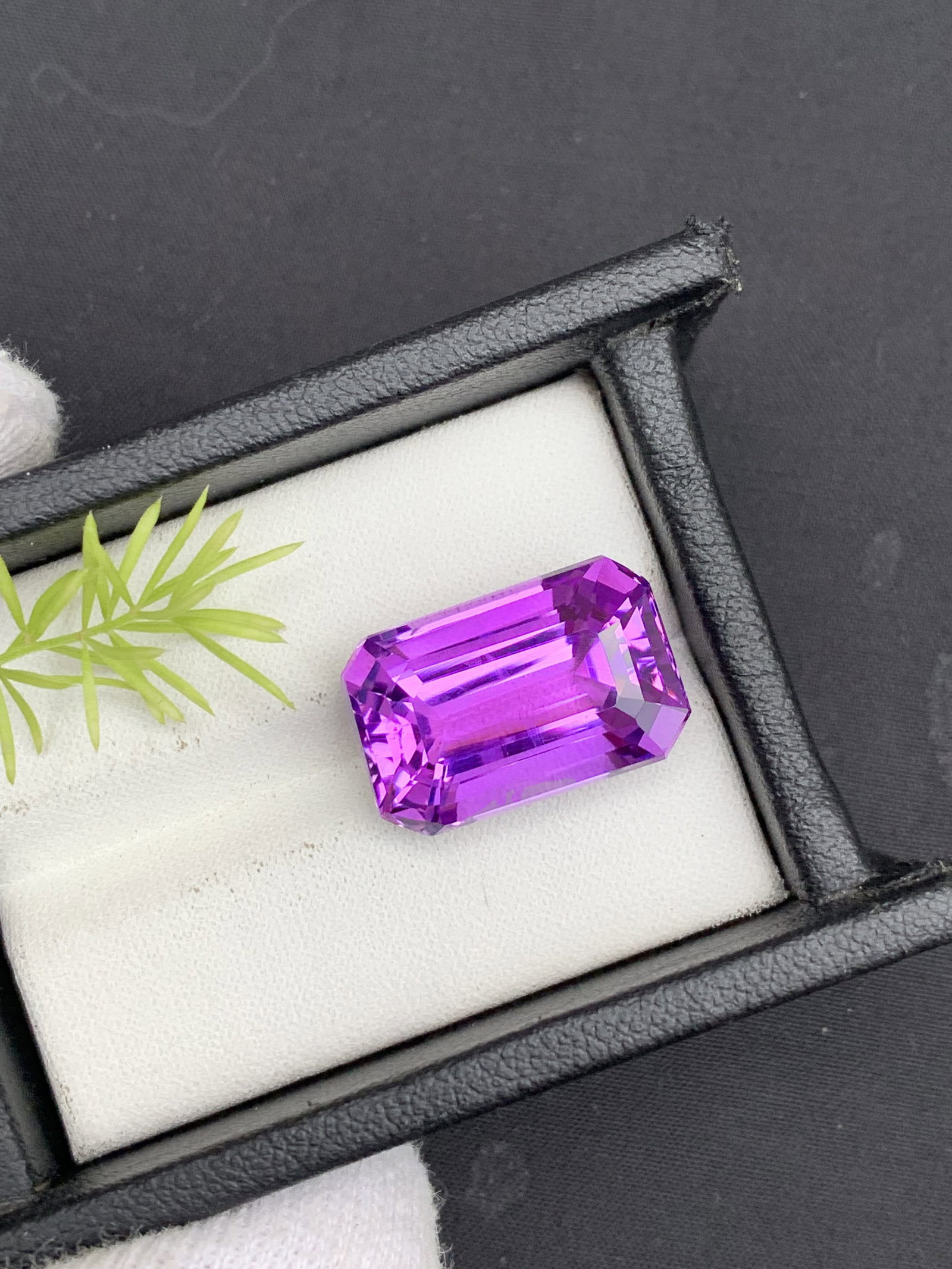 Emerald Cut Amethyst Gemstone: Natural Loose Stone, 14.70 Carats - 5