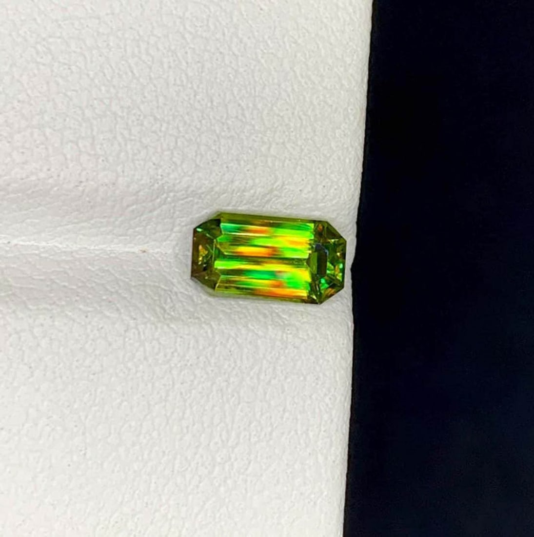 Green Sphene Gemstone: Natural Titanite Round Cut, June Birthstone - 12