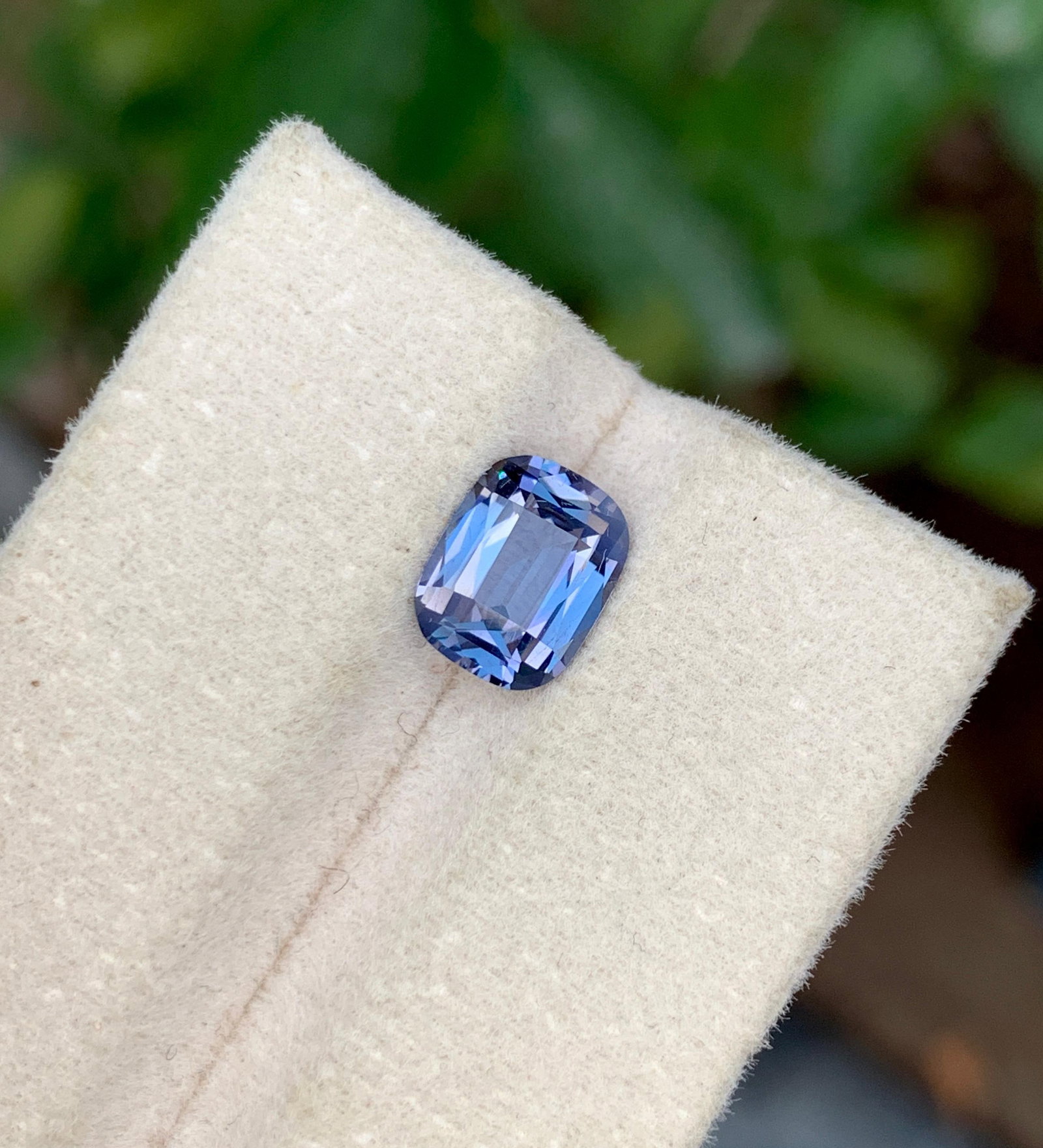 2.15 Carat Violet Blue Spinel: Natural Cushion Cut Gemstone from Tanzania - 7