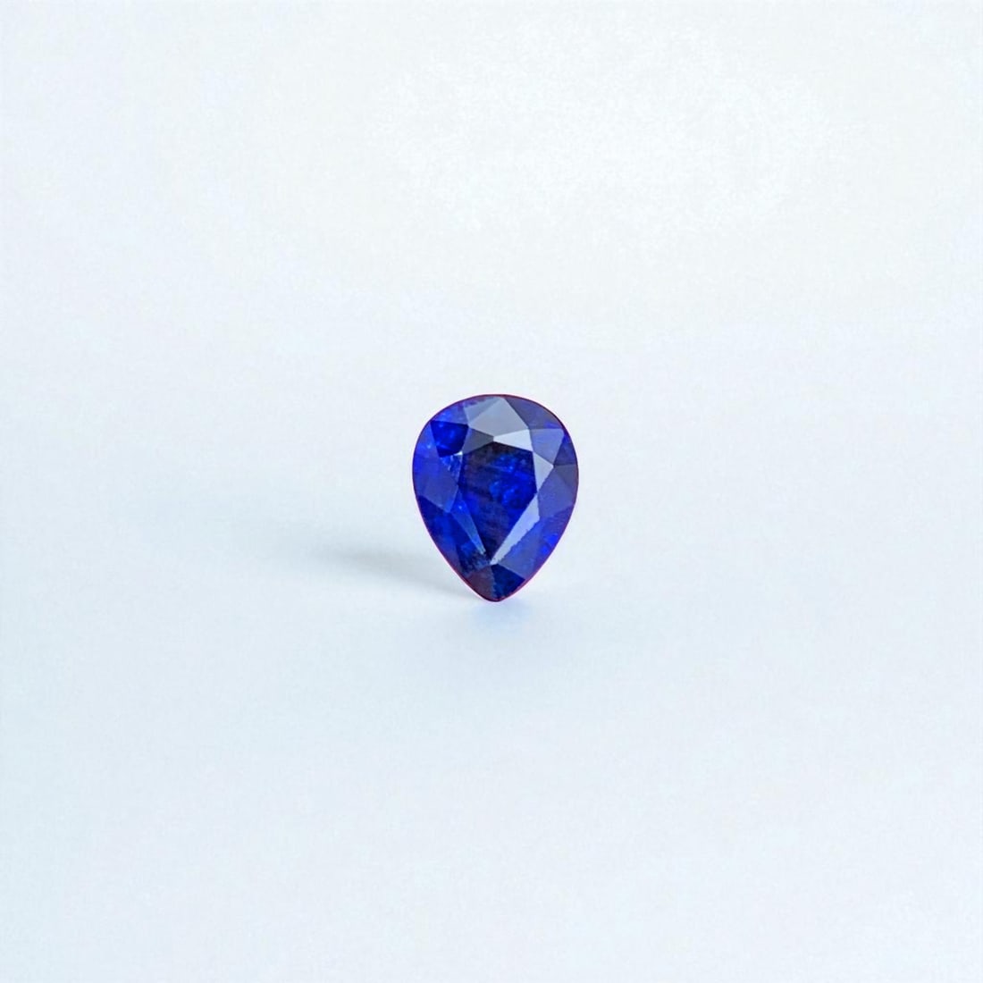 Natural Sapphire Ring Stone, Deep Blue Sapphire Gemstone For Jewelry: Title: Natural Sapphire Ring Stone, Deep Blue Sapphire Gemstone For Jewelry Description: Dimensions (mm) 7 x 6 x 3.5 mm Weight (cts) 0.85 Pear Colours Description Natural Sapphire Ring Stone, Deep