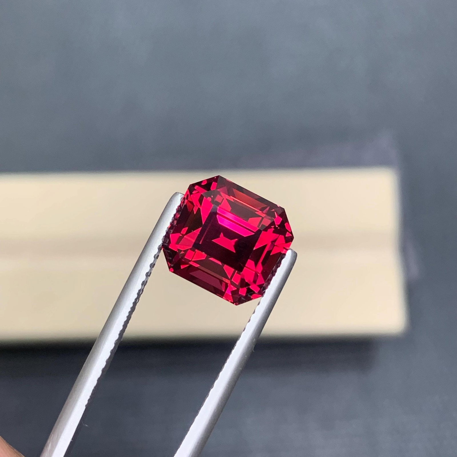Rhdodlite Red Garnet, Faceted Emerald Vivid Red Garnet Engagement Ring, 7.76 Ct (1 of 19)