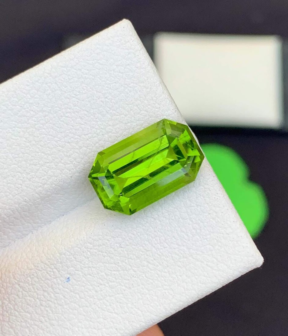 Natural Peridot Gemstones, Top Color Emerald Cut Peridot Loose Gemstone From Pakistan, August - 4