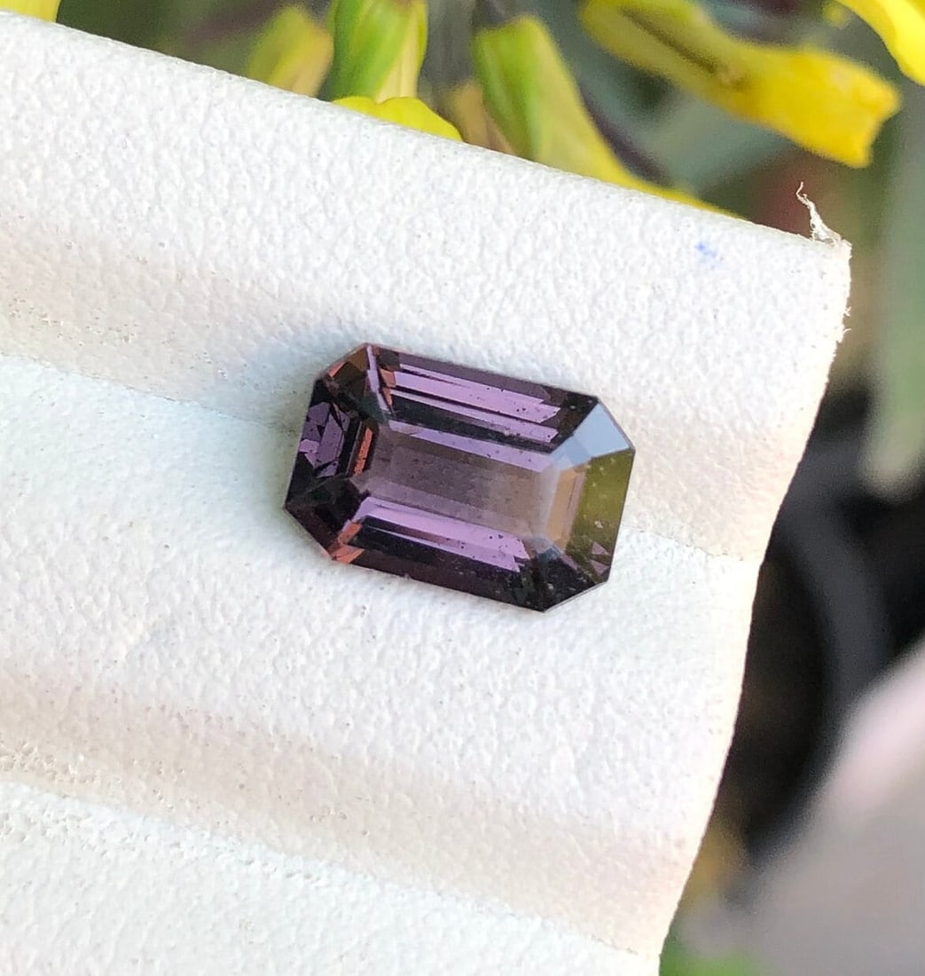 Gray Spinel Gemstone: 2.70 Ct Emerald Cut, VVS Clarity - 13