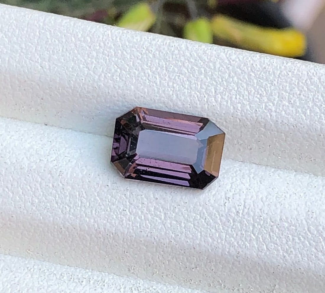 Gray Spinel Gemstone: 2.70 Ct Emerald Cut, VVS Clarity - 16