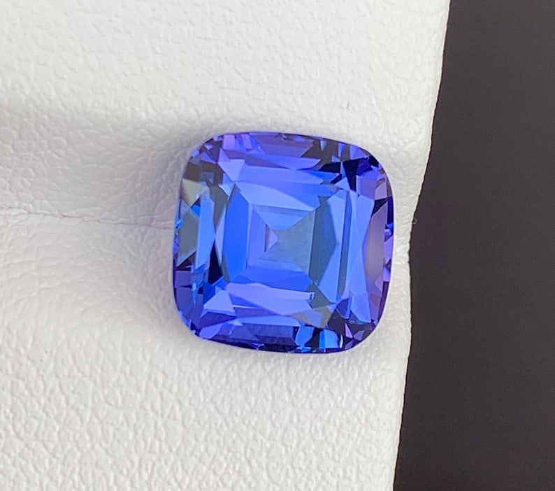 Natural Tanzanite Loose Gemstone Cushion Shape Ring size For Making Jewelry: Title: Natural Tanzanite Loose Gemstone Cushion Shape Ring size For Making Jewelry Description: Natural Tanzanite Loose Gemstone Cushion Shape Ring size For Making Jewelry Gemstone : Natural Blue