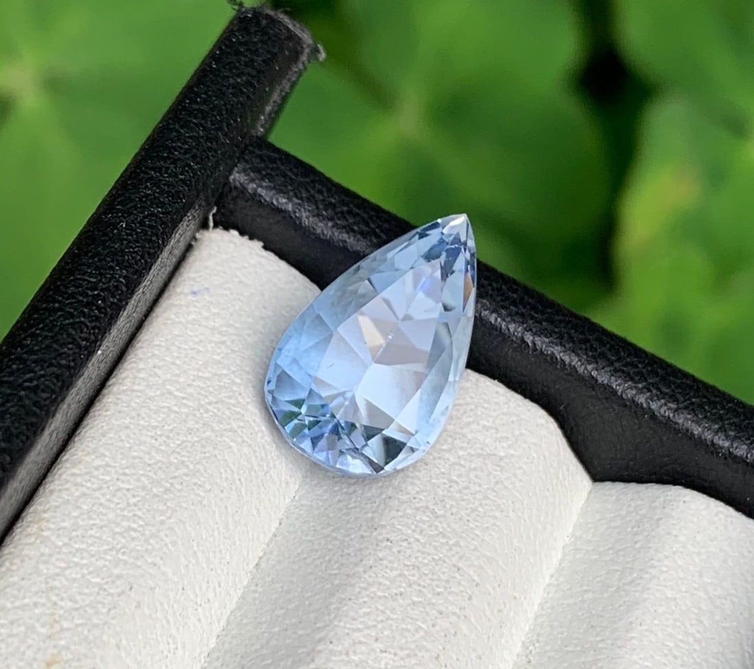 Santa Maria Blue Aquamarine Gemstone: 4.15 Carat Pear Cut - 11