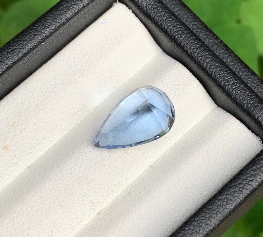 Santa Maria Blue Aquamarine Gemstone: 4.15 Carat Pear Cut - 12