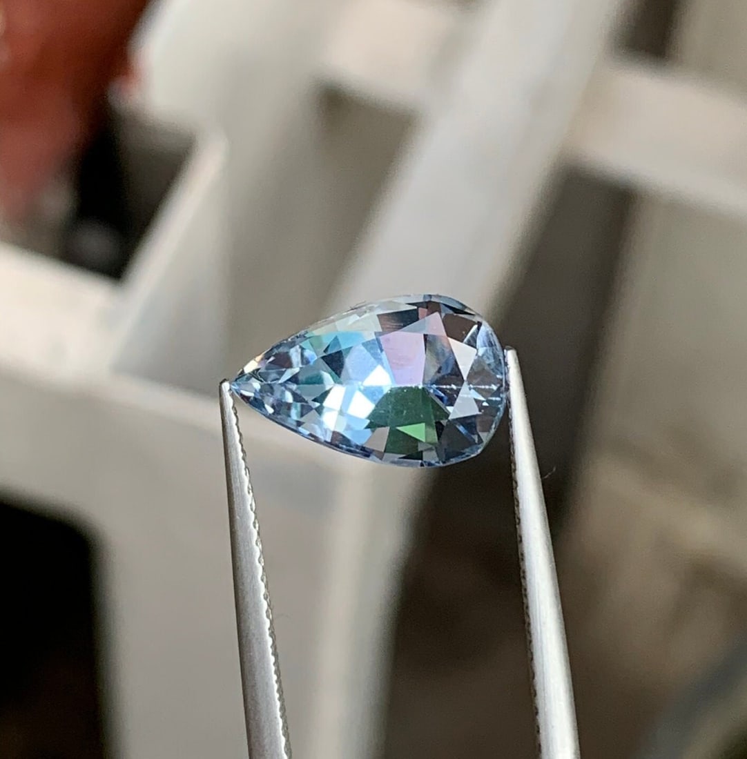 Santa Maria Blue Aquamarine Gemstone: 4.15 Carat Pear Cut - 7