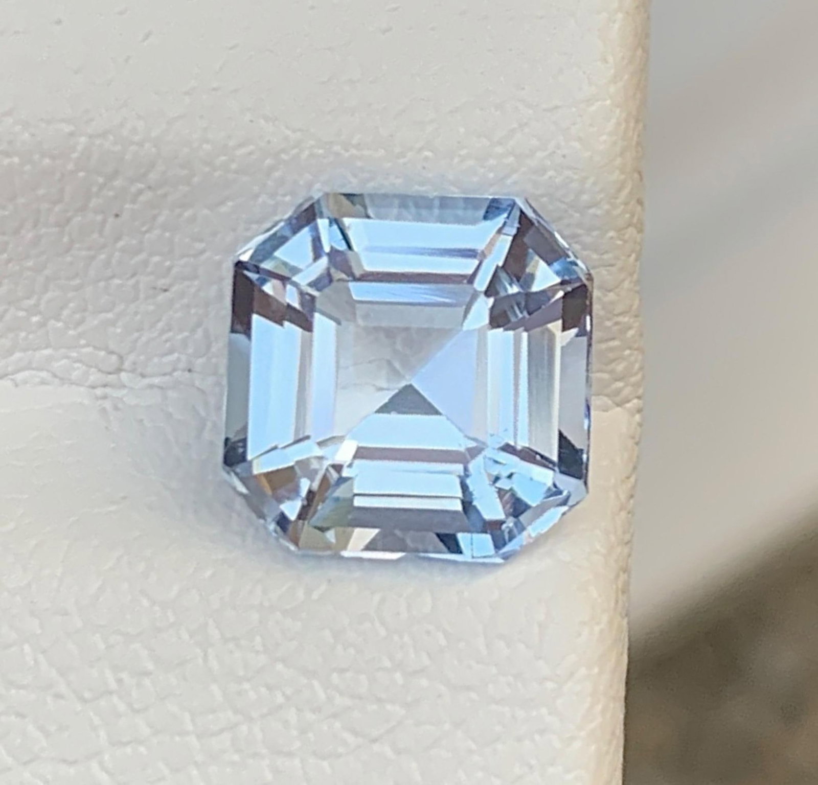 Santa Maria Aquamarine Gemstone: 2.45 CT Asscher Cut Beryl (1 of 13)