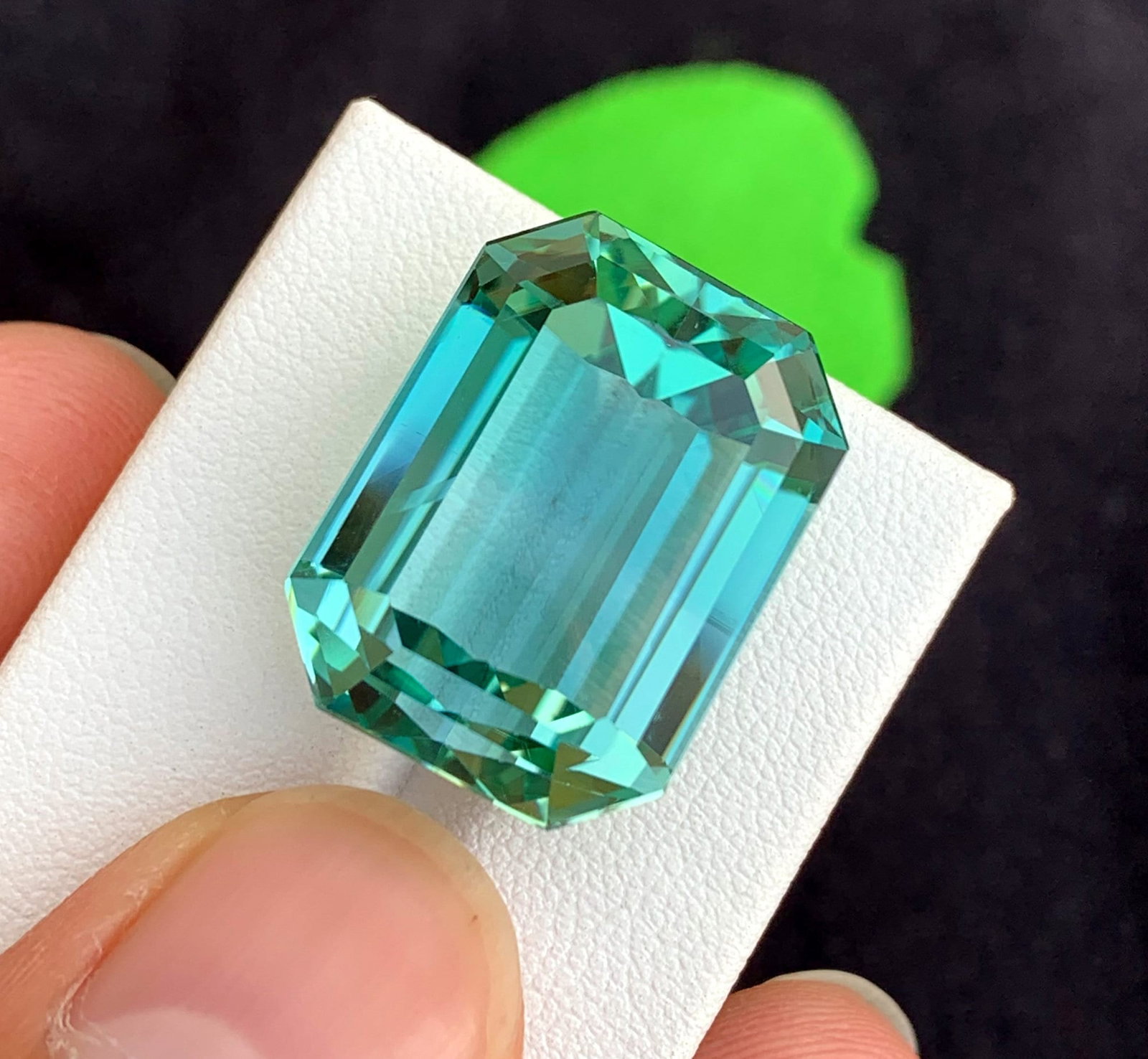 Green Kunzite Gemstone: 44.15 Carat Octagon Cut November Birthstone - 3