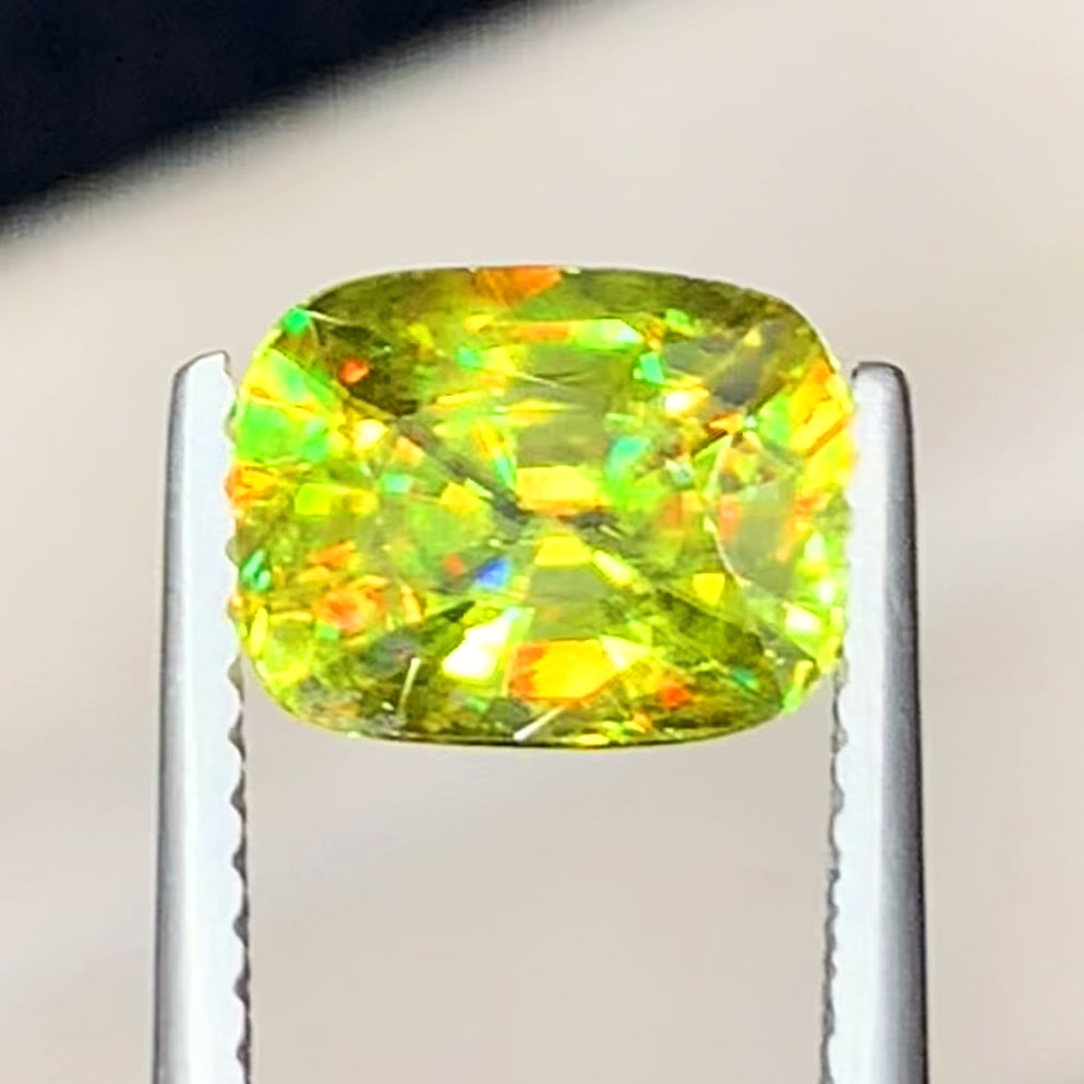 Full Fire Sphene Gemstone, Apple Green Sphene Ring Stone - 2
