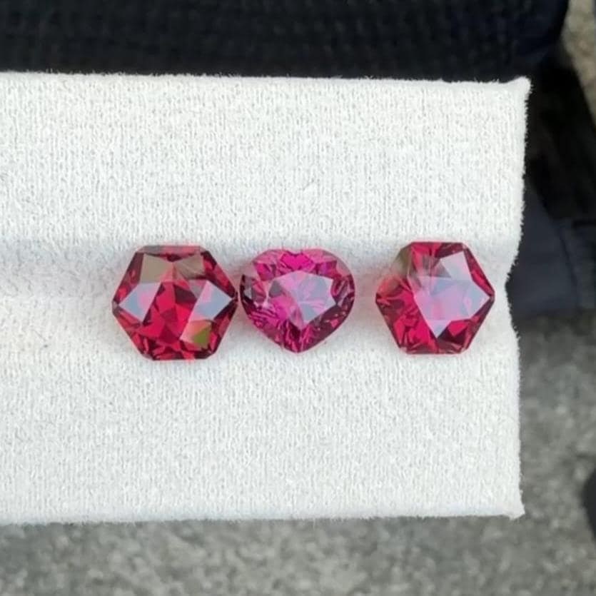 Purplish Pink Garnet Gemstones Fancy Octagon & Heart Shape, Tanzania Tanga Mine - 9.27 Carat - 3