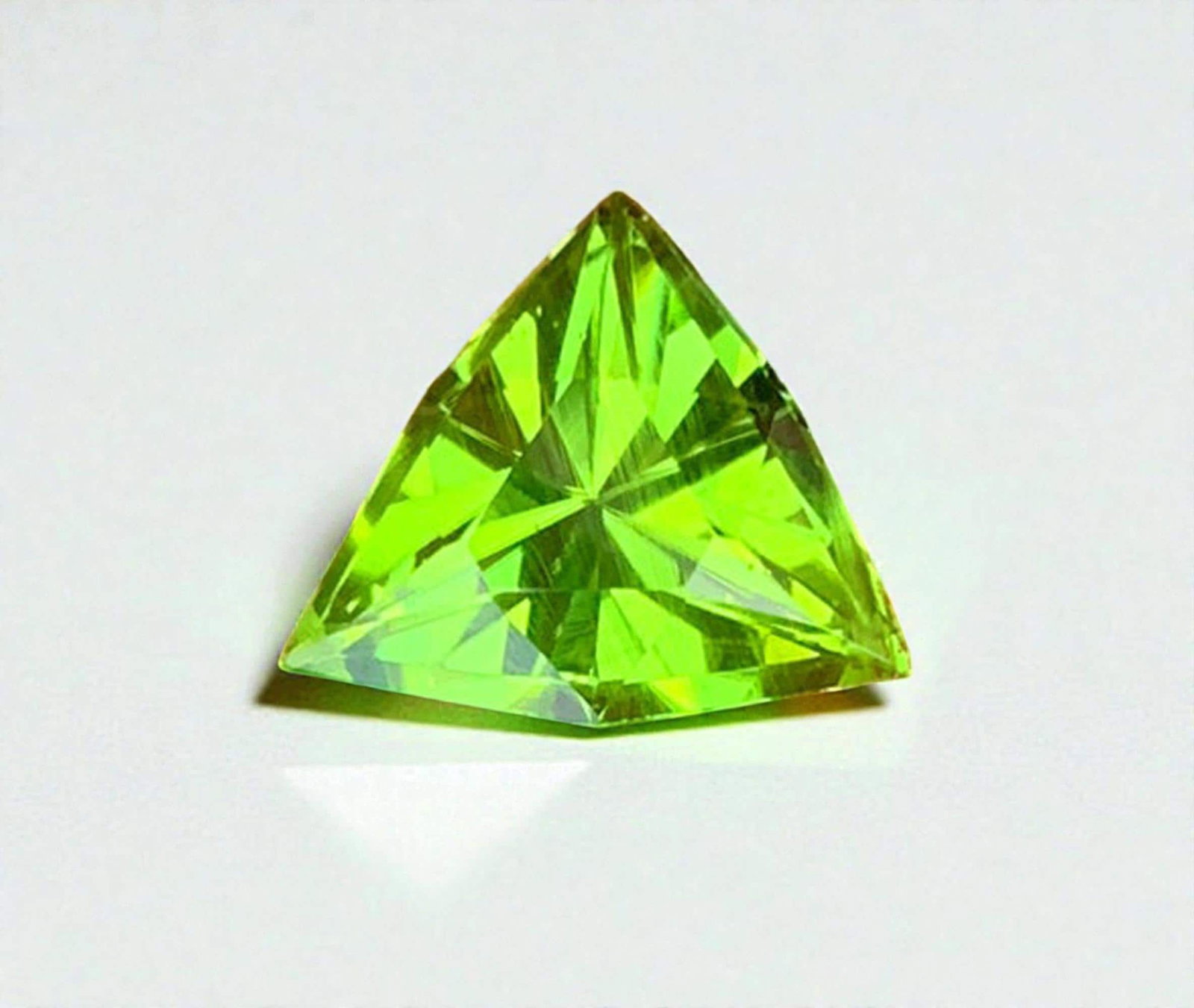 Natural Peridot Gemstone: 3.50 Carat Fancy Cut Loose Stone: Title: Natural Peridot Gemstone: 3.50 Carat Fancy Cut Loose Stone Description: Gemstone: Peridot Carat weight: 3.50 Natural Peridot Gemstones, Top Color Fancy Cut Peridot Loose Gemstone From