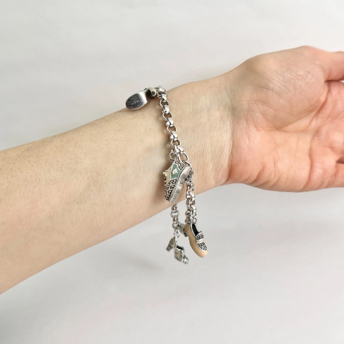 Vintage Judith Jack Enamel Shoe Charm Bracelet Sterling Silver, 27.47 Grams - 10