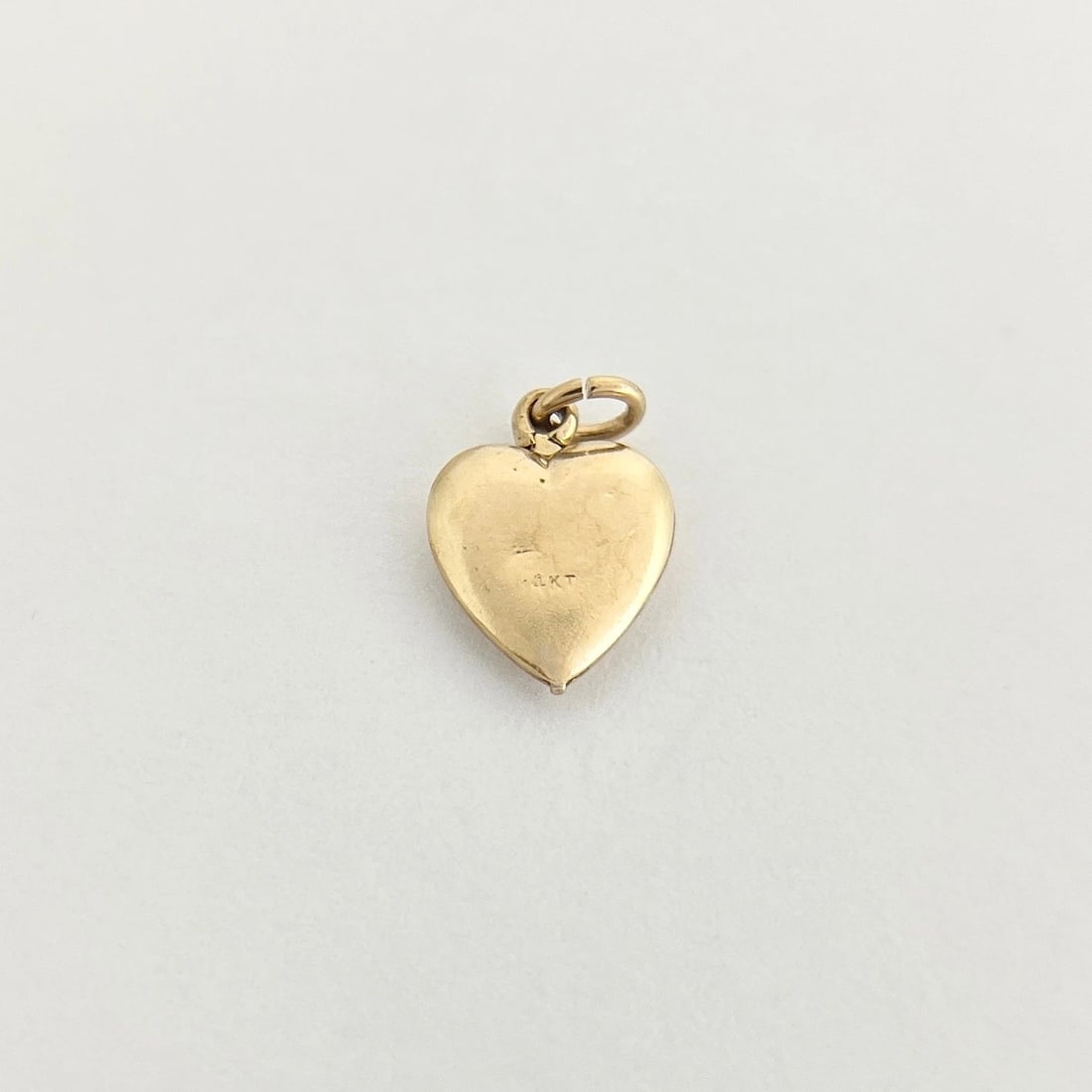 Vintage 1950's Small Gold Heart Charm Necklace Pendant 14K Yellow Gold, .71 Gram - 8