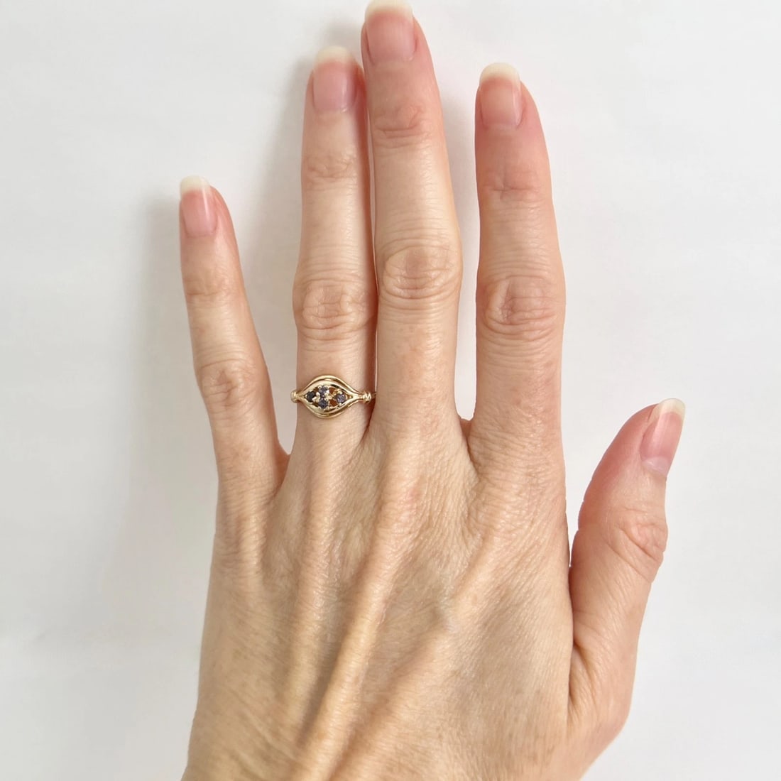 Vintage 1930's 1940's Amethyst Cluster Gemstone Ring 14K Gold, 1.94 Grams - 3