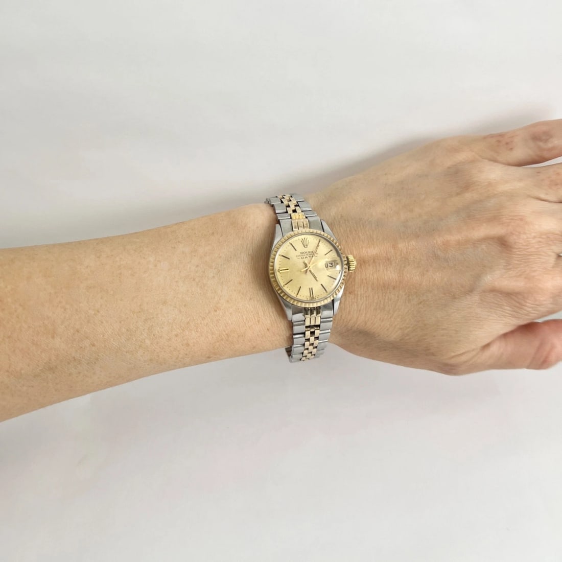 Vintage Rolex Oyster-Perpetual Date Two-Tone Stainless Steel Watch, 25 mm - 3