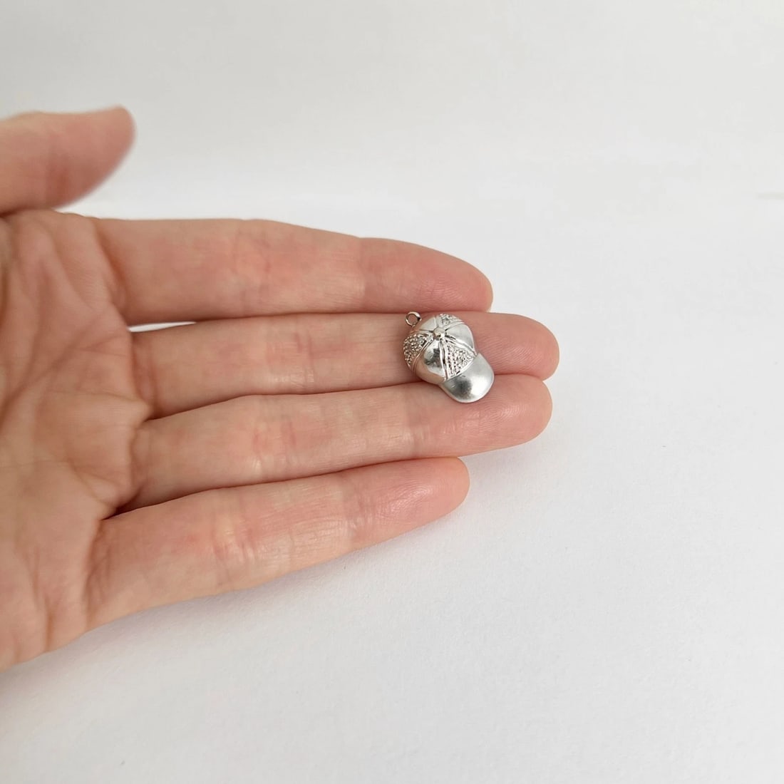 Vintage Diamond Ball Cap Hat Charm 14K White Gold, 1.88 Grams - 3