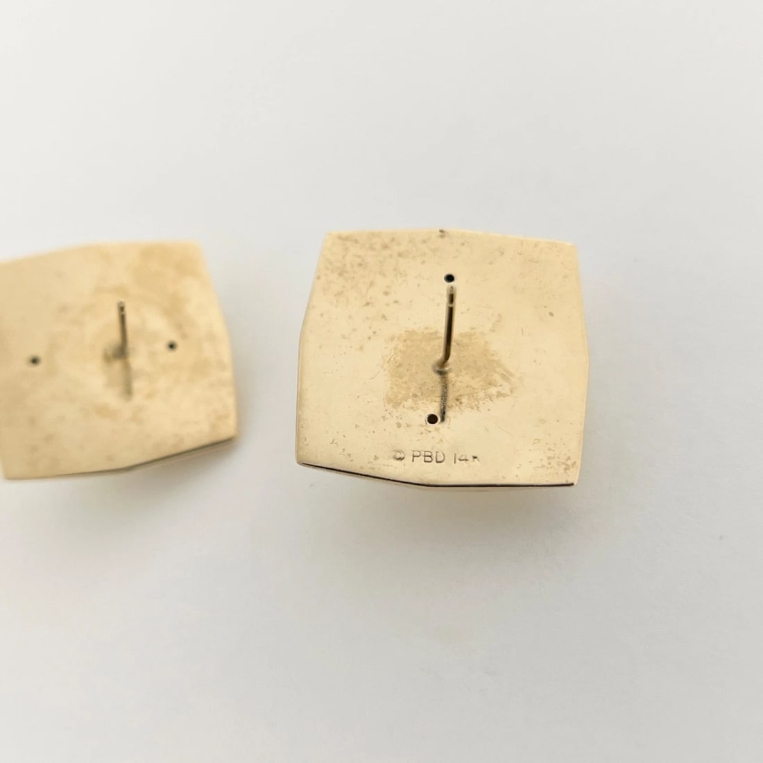 Vintage 1950's Bakelite Square Drop Stud Earrings 14K Yellow Gold, 6.93 Grams - 8