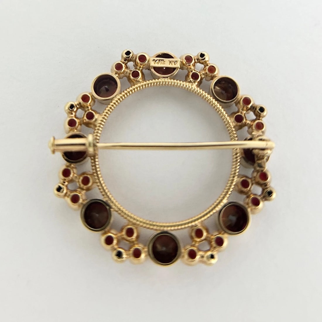 Vintage Garnet Gemstone Circle Brooch Pin 14K Yellow Gold, 5.20 Grams - 9