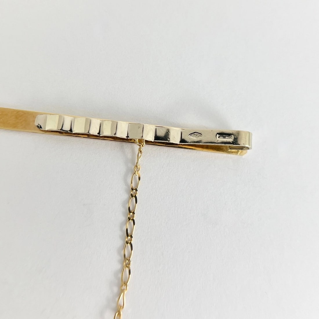 Vintage Tri-Color Tie Bar Clip with Chain 18K Yellow Gold, 4.48 Grams - 12