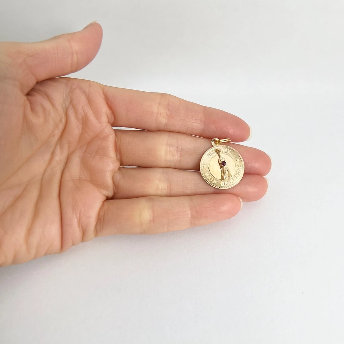 Vintage 1960's Maid of Honor Ruby Pendant Charm 14K Yellow Gold, 2.05 Grams - 3