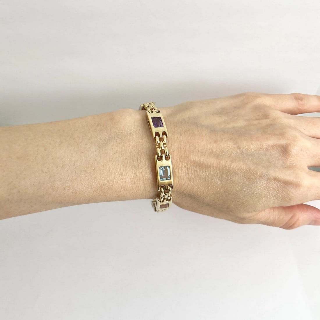 Vintage Multicolored Gemstone Chain Link Bracelet 14K Yellow Gold, 26.23 Grams - 6