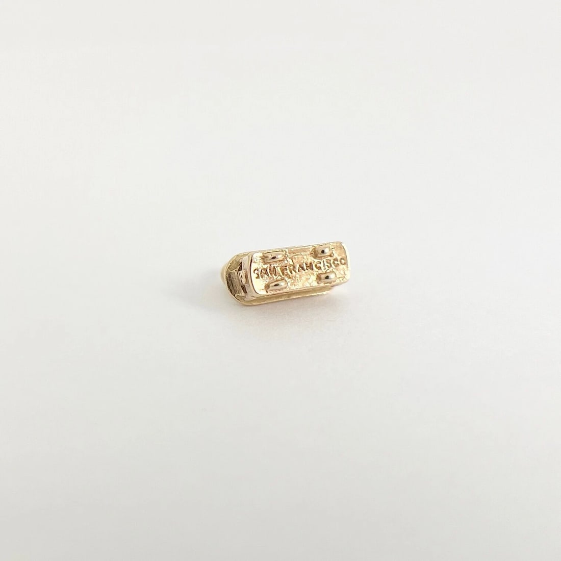 Vintage San Francisco Trolly Car Charm 14K Yellow Gold, 1.81 Grams - 7