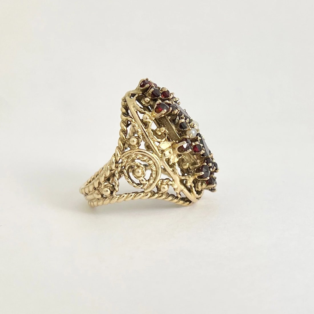 Vintage 1950's 1960's Garnet Pearl Cluster Cocktail Ring 14K Yellow Gold 13.85 G - 7