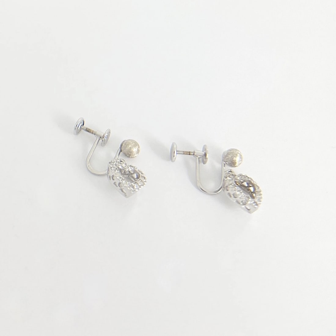 Vintage 1940's Diamond Heart Dangle Drop Earrings 14K White Gold, 3.21 Grams - 9