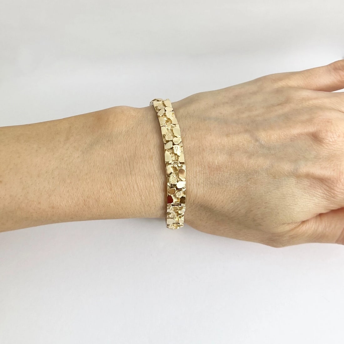 Vintage 1970's Men's Nugget Bracelet 14K Yellow Gold, 7 Inches, 25.86 Grams - 7