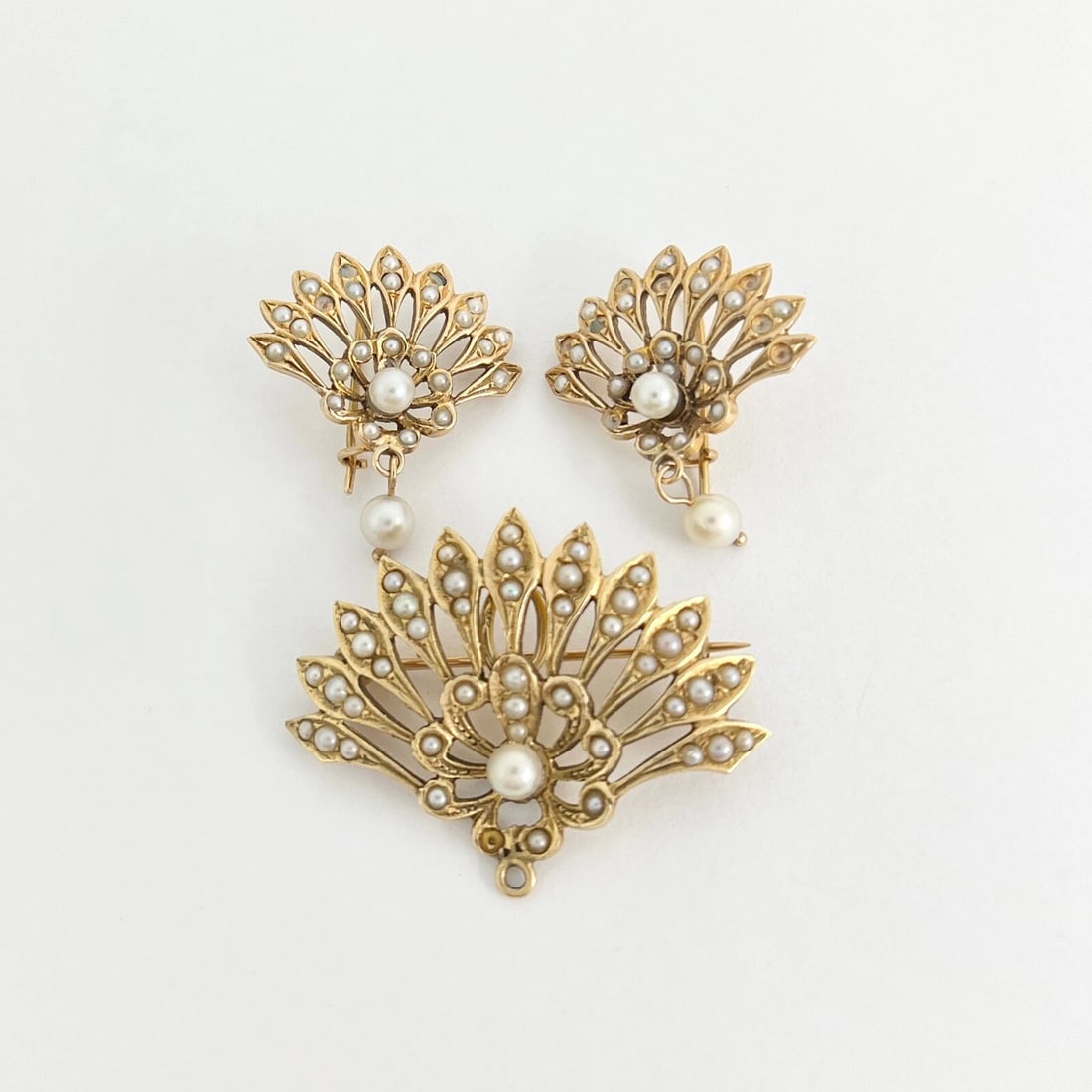 Vintage 1930's Seed Pearl Fan Brooch Pin Pendant 14K Yellow Gold, 7.19 Grams - 9