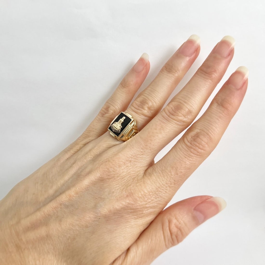 Vintage 1948 Fort Hamilton School Black Onyx Class Ring 10K Yellow Gold, 6.62 Gr - 6
