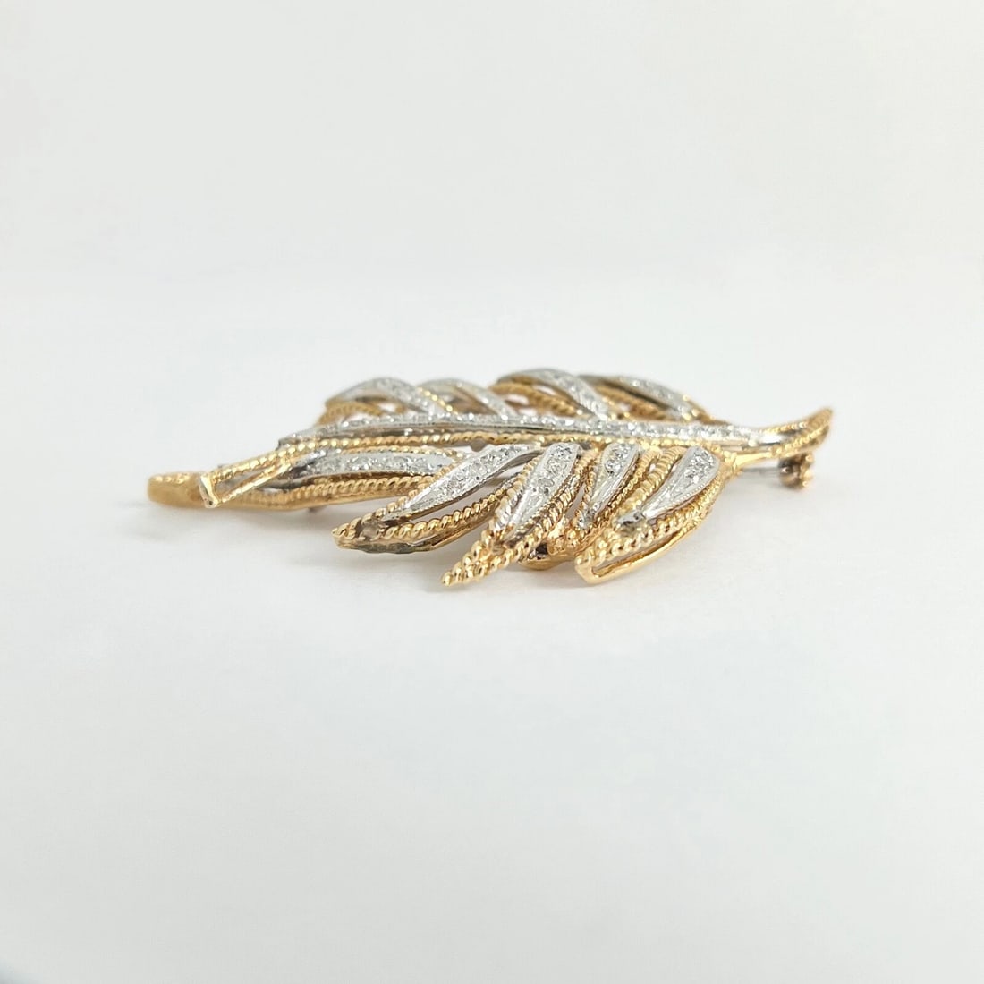 Vintage 1960's Diamond Two-Tone Leaf Branch Brooch Pin 14K Yellow Gold, 14.24 Gr - 8