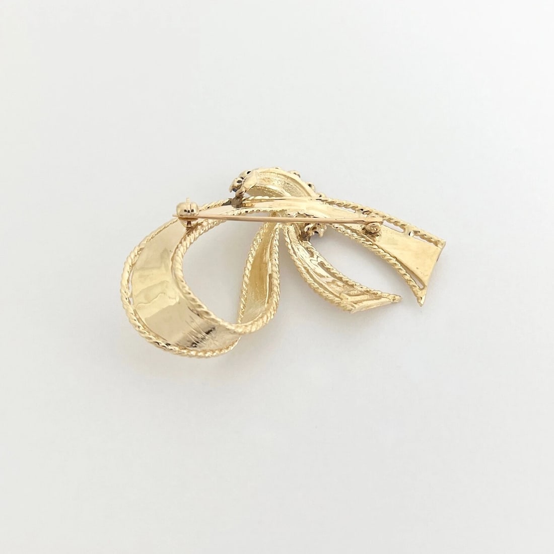 Vintage 1940's 1950's Sapphire Ribbon Bow Brooch 14K Yellow Gold, 10.54 Grams - 8
