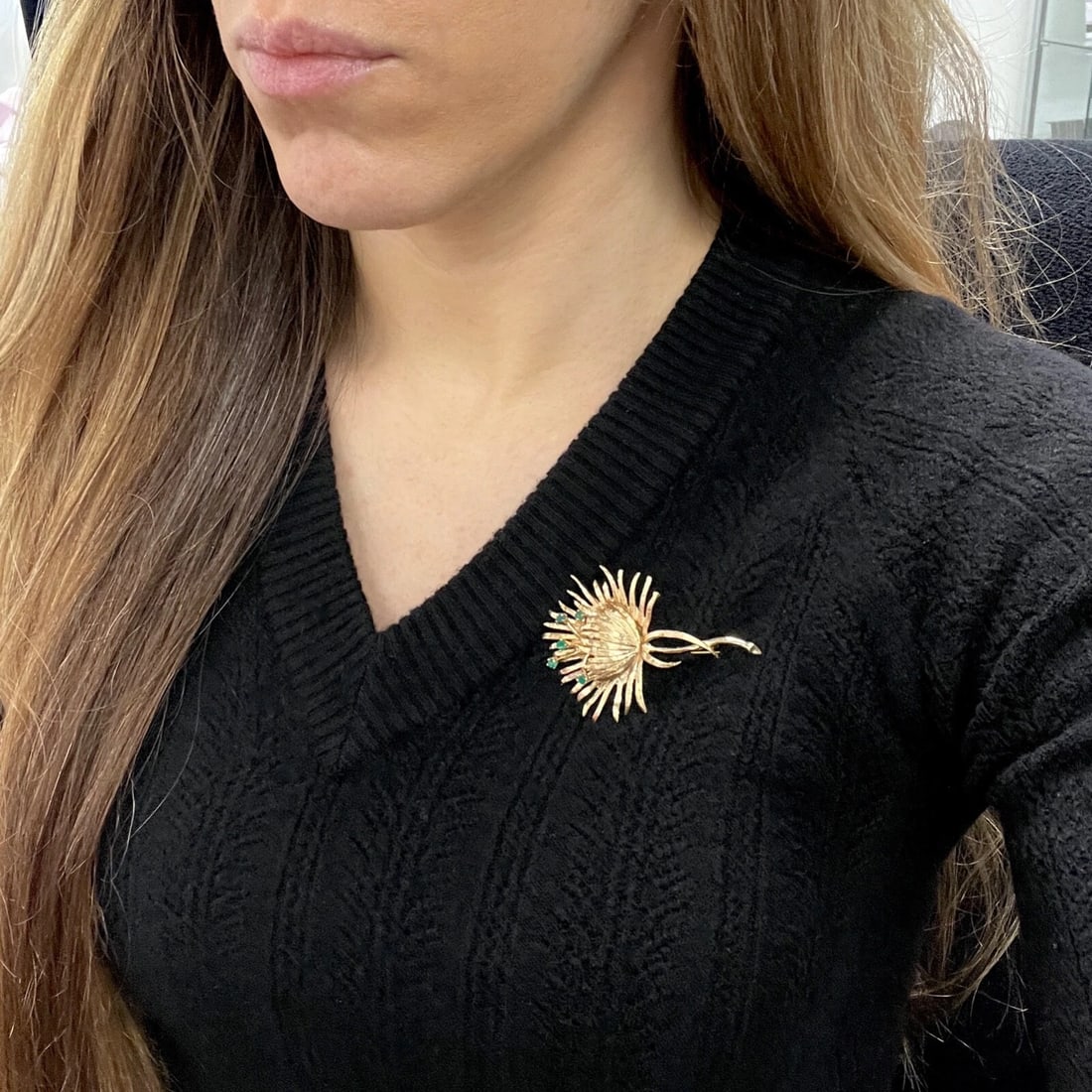 Vintage 1960's Emerald Flower Brooch Pin 12K Yellow Gold, 12.92 Gr - 6