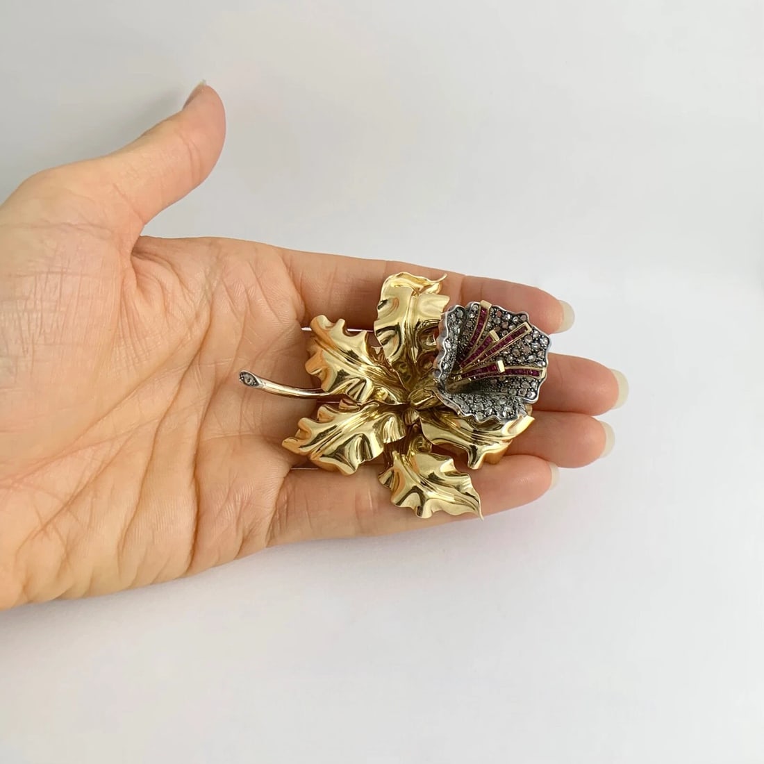Antique Art Nouveau Diamond Ruby Flower Brooch Pin 18K Yellow Gold, 38.16 Gr - 3