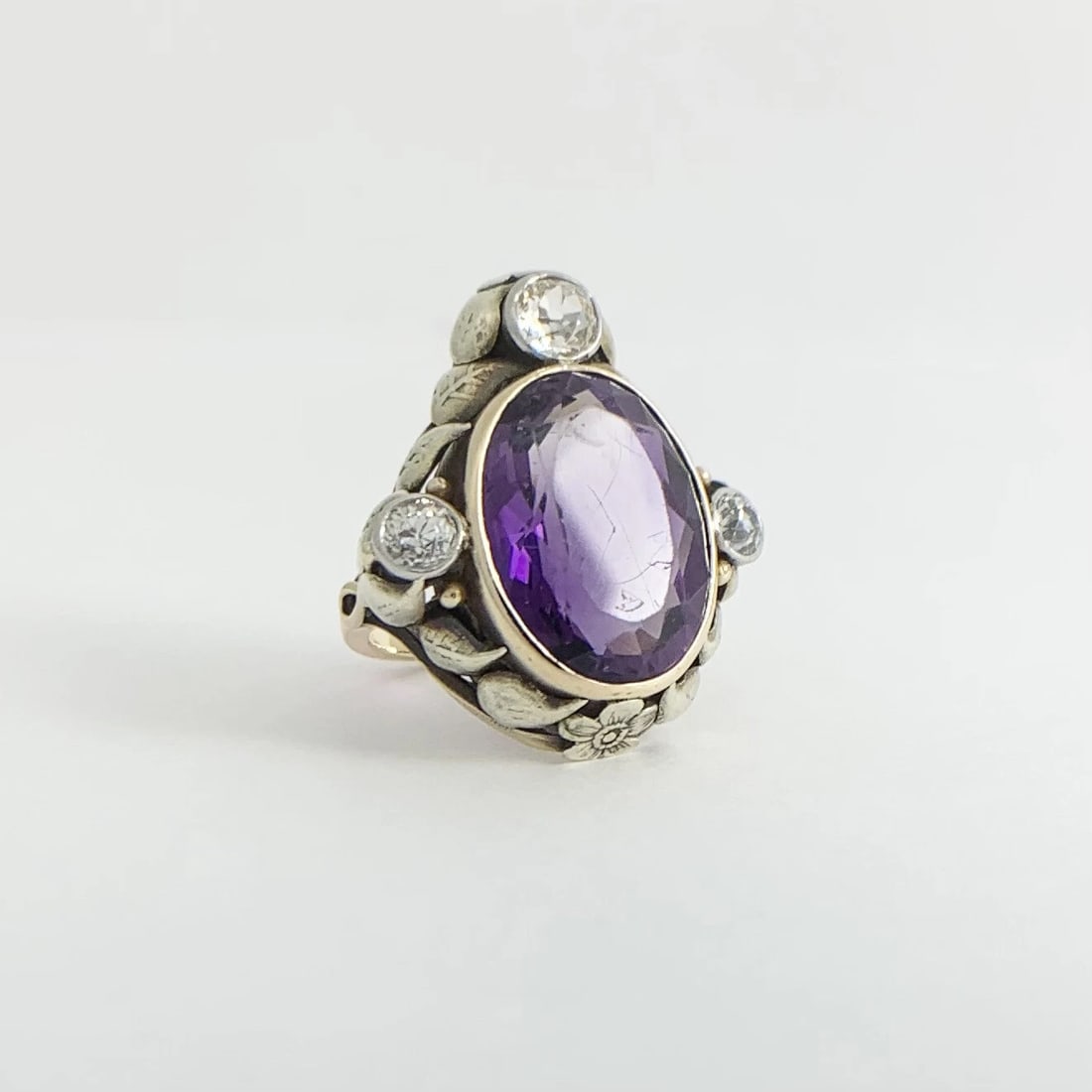 Antique Victorian Oval Amethyst Diamond Cocktail Ring 14K Yellow Gold, 8.73 Gr - 8