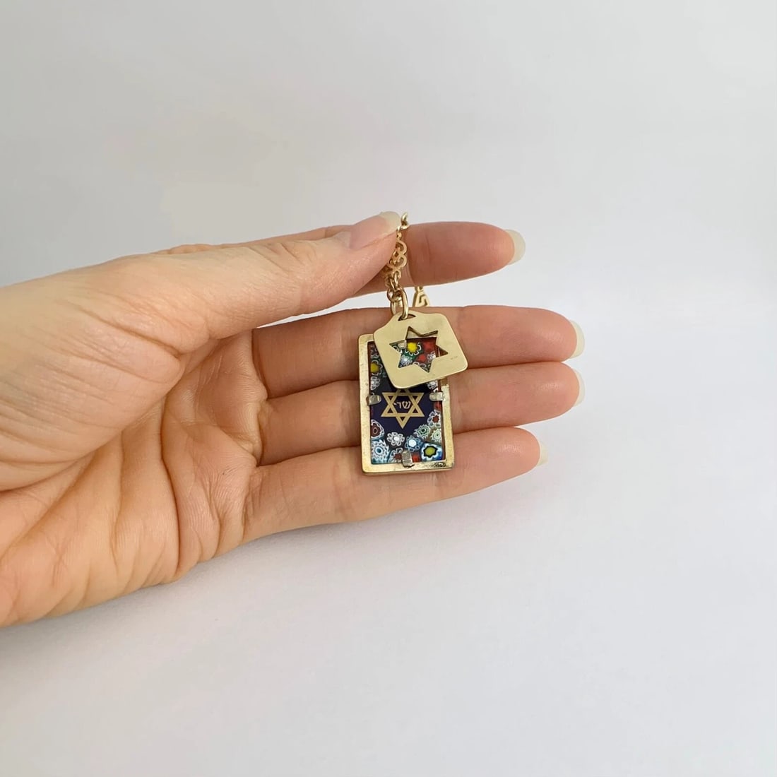 Vintage 1960s Jewish Star of David Pendant Necklace 18K Yellow Gold, 20.46 Grams - 3