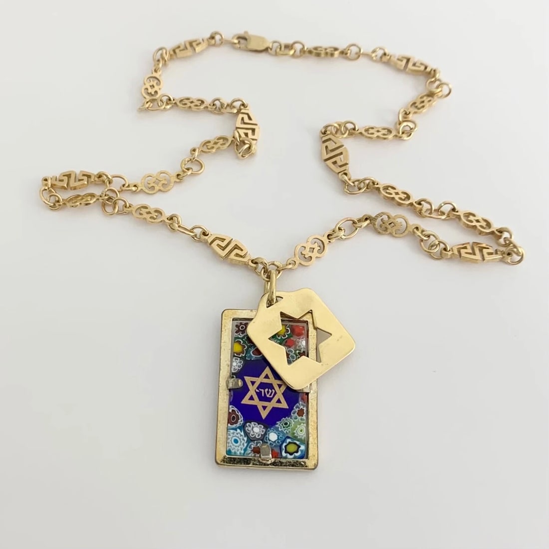 Vintage 1960s Jewish Star of David Pendant Necklace 18K Yellow Gold, 20.46 Grams - 7