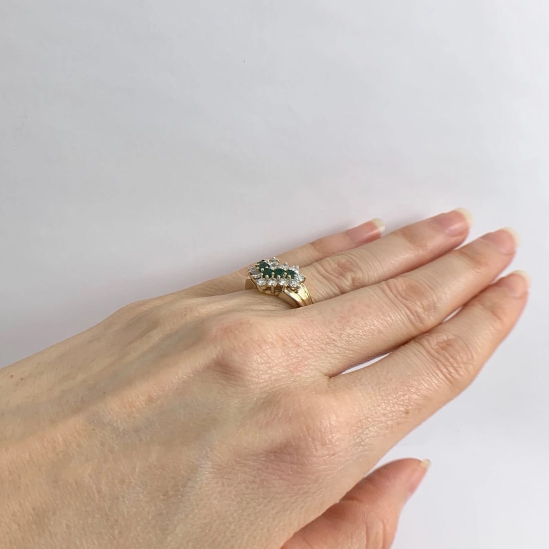 Vintage Green Emerald Diamond Chevron Statement Ring 14K Yellow Gold, 4.77 Grams - 5