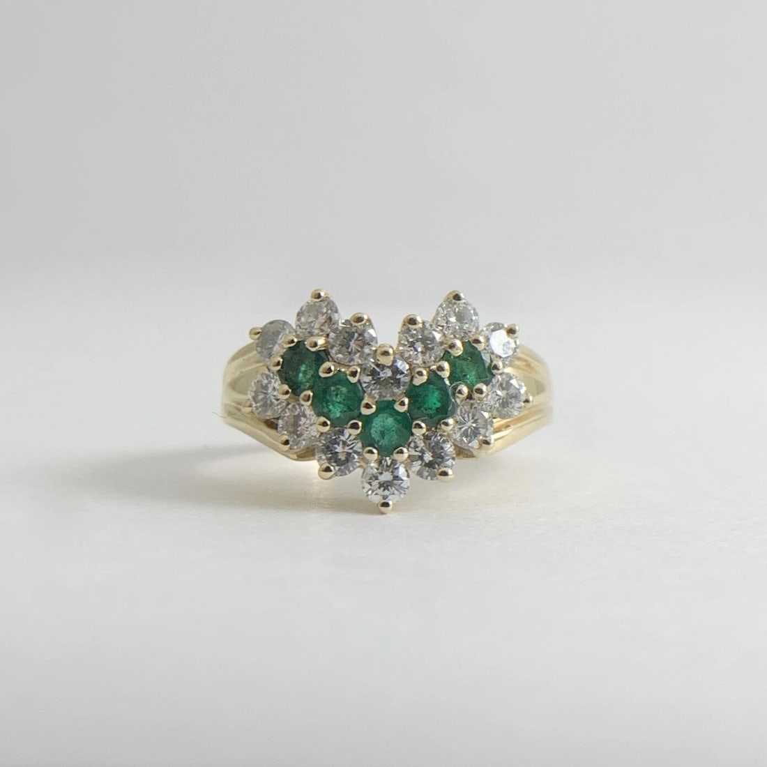 Vintage Green Emerald Diamond Chevron Statement Ring 14K Yellow Gold, 4.77 Grams - 7